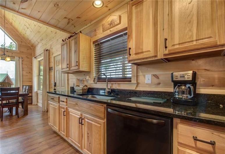 Walnut Ridge Cabin. Sleeps 7-11! Hot Tub, Pool Table, Minutes To Downtown Gatlinburg! Екстер'єр фото